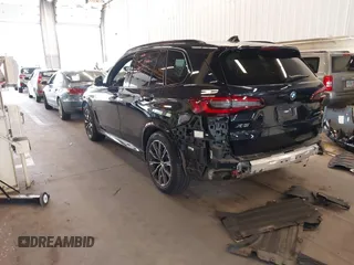 2022 BMW X5 xDrive45e with VIN 5UXTA6C05N9L41274, listed as a IAAI auction lot 42247190 with 18,701 mi miles and . Bid and sale history available at DreamBid. Image 3.