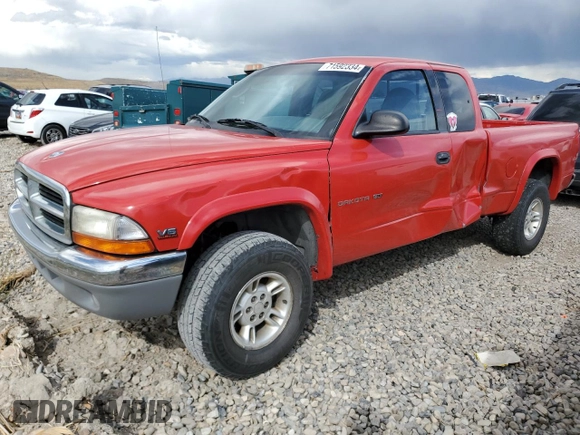 1999 Dodge Dakota SLT with VIN 1B7GG22X7XS101535, listed as a Copart auction lot 71592334 with 151,644 mi miles and Salvage Title. Bid and sale history available at DreamBid. Image 1.