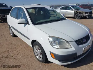 2008 Kia Rio LX with VIN KNADE123286297729, listed as a IAAI auction lot 42007714 with 51,268 mi miles. Bid and sale history available at carsss.com. Image 6.