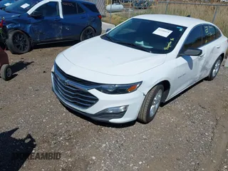 2019 Chevrolet Malibu LS z VIN 1G1ZB5ST1KF175159, wystawiony jako IAAI lot #42240454 z przebiegiem 74 815 mil mil oraz . Historia ofert i sprzedaży dostępna na DreamBid. Obrazek 17.