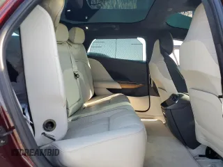 2022 Lucid Air Grand Touring z VIN 50EA1GBAXNA003291, wystawiony jako Copart lot #56681945 z przebiegiem 18 672 mil mil oraz Szkoda całkowita • Salvage title. Historia ofert i sprzedaży dostępna na DreamBid. Obrazek 10.