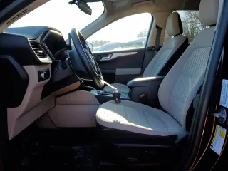 2020 Ford Escape SE Sport Hybrid with VIN 1FMCU9BZ5LUC60677, listed as a Copart auction lot 45990505 with 60,817 mi miles and Salvage Title. Bid and sale history available at DreamBid. Image 7.