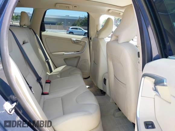 2015 Volvo XC60 T5 Drive-E Premier with VIN YV440MDK0F2685308, listed as a IAAI auction lot 42783695 with 140,561 mi miles and . Bid and sale history available at DreamBid. Image 8.