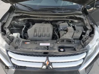 2019 Mitsubishi Eclipse Cross ES z VIN JA4AS3AA8KZ019542, wystawiony jako Copart lot #49451715 z przebiegiem 74 163 mil mil oraz Czysty tytuł • Clean title. Historia ofert i sprzedaży dostępna na DreamBid. Obrazek 12.