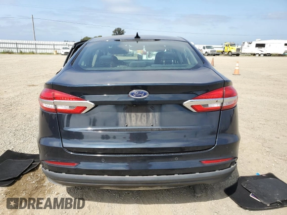 2020 Ford Fusion SE with VIN 3FA6P0LU2LR127623, listed as a Copart auction lot 55437075 with 92,450 mi miles and Salvage title. Bid and sale history available at DreamBid. Image 6.