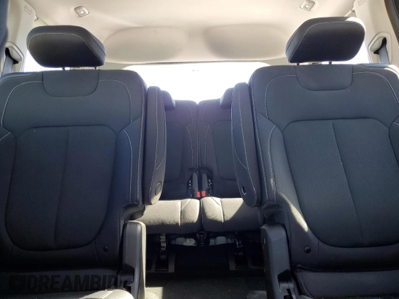 2023 Jeep Grand Cherokee Laredo z VIN 1C4RJJAG6P8901973, wystawiony jako Copart lot #46863865 z przebiegiem 40 200 mil mil oraz Czysty tytuł • Clean title. Historia ofert i sprzedaży dostępna na DreamBid. Obrazek 10.