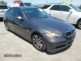 2006 BMW 3 Series 325i with VIN WBAVB17556NK32271, listed as a IAAI auction lot 42638675 with 178,290 mi miles and . Bid and sale history available at DreamBid. Image 1.