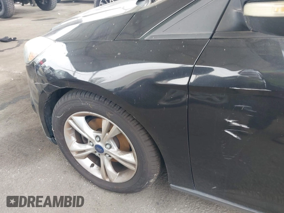 2014 Ford Focus SE with VIN 1FADP3K28EL375367, listed as a IAAI auction lot 42116798 with 129,380 mi miles. Bid and sale history available at carsss.com. Image 6.