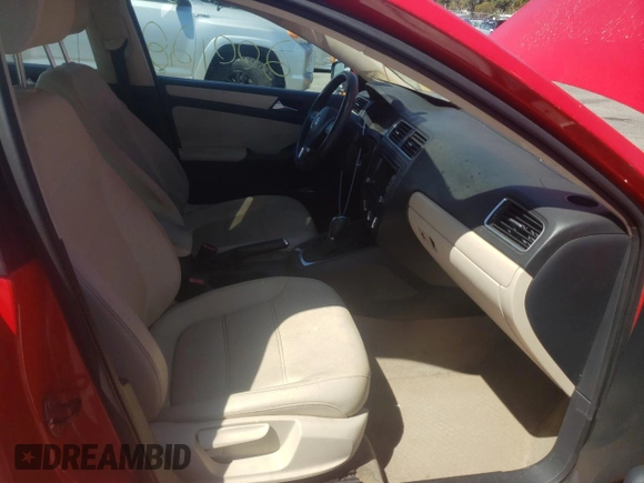 2011 Volkswagen Jetta Sedan SE w/Convenience & Sunroof PZEV with VIN 3VWDZ7AJXBM371896, listed as a Copart auction lot 39612552 with 200,128 mi miles and Salvage Title. Bid and sale history available at carsss.com. Image 5.