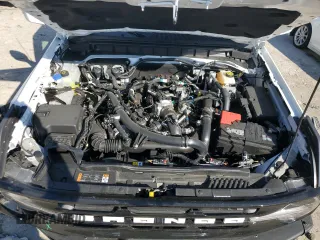 2024 Ford Bronco Outer Banks with VIN 1FMEE8BPXRLA41937, listed as a Copart auction lot 76271294 with 3,947 mi miles and Salvage Title. Bid and sale history available at DreamBid. Image 12.