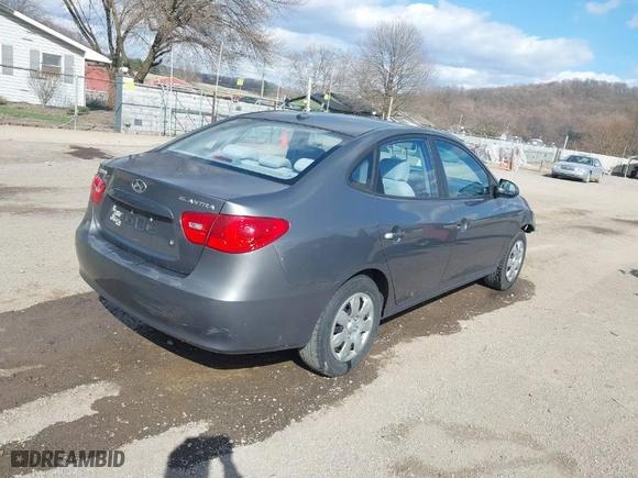 2008 Hyundai Elantra GLS with VIN KMHDU46D38U553104, listed as a IAAI auction lot 41876657 with 183,055 mi miles. Bid and sale history available at carsss.com. Image 4.