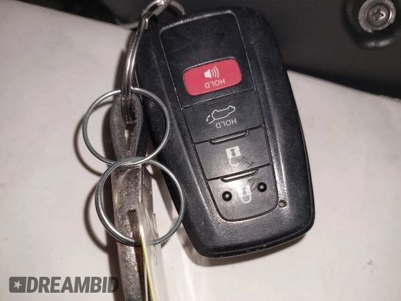 2023 Toyota Highlander L z VIN 5TDKDRBH5PS519850, wystawiony jako IAAI lot #42068525 z przebiegiem 31 367 mil mil oraz . Historia ofert i sprzedaży dostępna na DreamBid. Obrazek 11.
