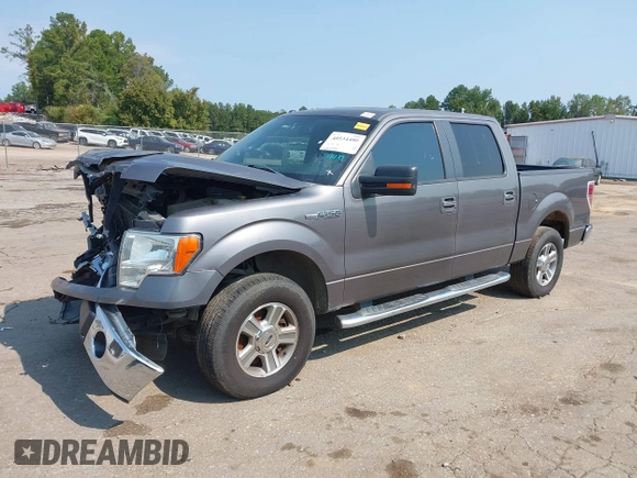 2014 Ford F-150 XL with VIN 1FTFW1CF2EKF75517, listed as a IAAI auction lot 40534480 with 121,035 mi miles. Bid and sale history available at carsss.com. Image 17.