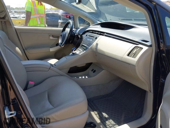 2011 Toyota Prius I with VIN JTDKN3DUXB1402694, listed as a IAAI auction lot 42130976 with 233,963 mi miles and . Bid and sale history available at DreamBid. Image 5.