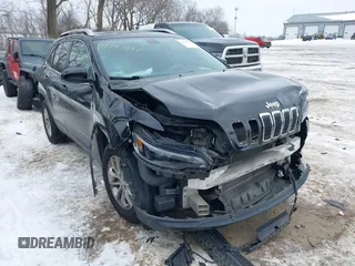 2019 Jeep Cherokee Latitude with VIN 1C4PJMCX6KD155434, listed as a IAAI auction lot 41347851 with 256,713 mi miles. Bid and sale history available at carsss.com. Image 1.
