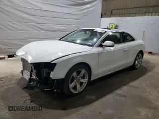 2014 Audi A5 Premium Plus z VIN WAULFAFRXEA004871, wystawiony jako Copart lot #54770755 z przebiegiem 111 836 mil mil oraz Szkoda całkowita • Salvage title. Historia ofert i sprzedaży dostępna na DreamBid. Obrazek 1.