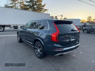2021 Volvo XC90 Inscription Expression with VIN YV4BR00L4M1760700, listed as a Copart auction lot 88538795 with 100,871 mi miles and Clean Title. Bid and sale history available at carsss.com. Image 4.