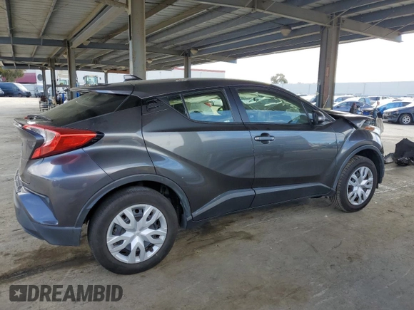 2019 Toyota C-HR XLE z VIN JTNKHMBX9K1026091, wystawiony jako Copart lot #50811835 z przebiegiem 86 424 mil mil oraz Szkoda całkowita • Salvage title. Historia ofert i sprzedaży dostępna na DreamBid. Obrazek 3.