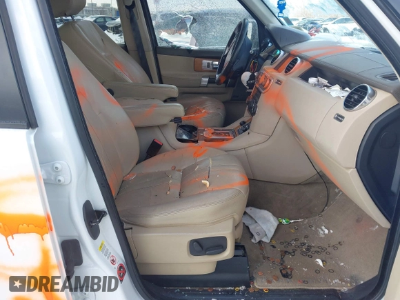 2015 Land Rover LR4 HSE with VIN SALAG2V65FA753110, listed as a IAAI auction lot 41549015 with 185,288 mi miles and . Bid and sale history available at DreamBid. Image 5.