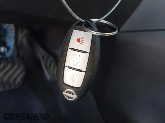 2022 Nissan Kicks S z VIN 3N1CP5BV7NL511927, wystawiony jako IAAI lot #42025240 z przebiegiem 47 444 mil mil oraz . Historia ofert i sprzedaży dostępna na DreamBid. Obrazek 11.