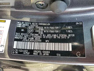 2023 Toyota 4Runner SR5 Premium with VIN JTENU5JR5P6202999, listed as a Copart auction lot 47017445 with 9,289 mi miles and Salvage Title. Bid and sale history available at carsss.com. Image 13.