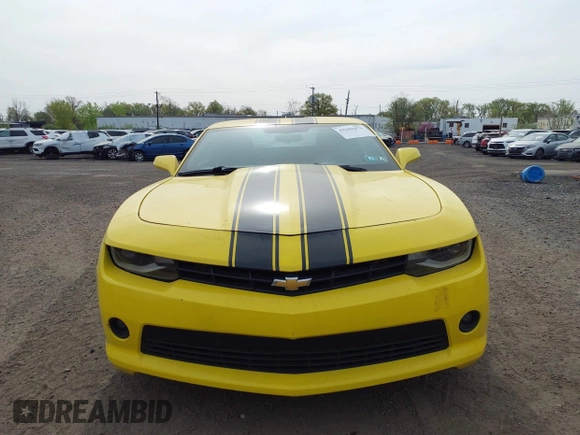 2014 Chevrolet Camaro LT with VIN 2G1FB1E35E9253494, listed as a IAAI auction lot 42102475 with 85,833 mi miles. Bid and sale history available at carsss.com. Image 6.