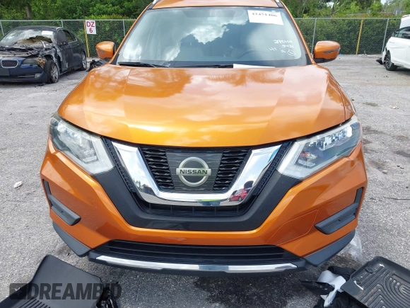 2017 Nissan Rogue SL with VIN JN8AT2MT7HW395481, listed as a IAAI auction lot 42451406 with 57,110 mi miles and . Bid and sale history available at DreamBid. Image 12.
