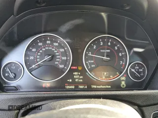 2013 BMW 3 Series 335i z VIN WBA3A9G58DNP35704, wystawiony jako Copart lot #88901535 z przebiegiem 126 492 mil mil oraz Szkoda całkowita • Salvage title. Historia ofert i sprzedaży dostępna na DreamBid. Obrazek 9.