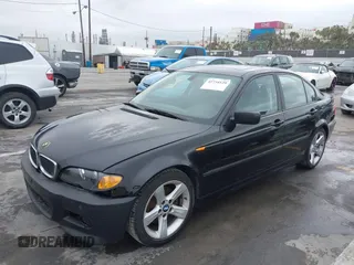 2005 BMW 3 Series 325i with VIN WBAAZ33405KP92833, listed as a IAAI auction lot 42734129 with 123,680 mi miles and . Bid and sale history available at DreamBid. Image 2.