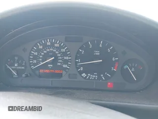 1995 BMW 3 Series с VIN WBABJ5320SJC83061, выставлен на аукционе IAAI как лот 42622969 с пробегом 221 495 миль миль и . История ставок и продаж доступна на DreamBid. Изображение 7.