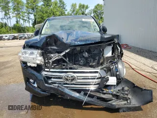 2021 Toyota Land Cruiser z VIN JTMCY7AJ0M4104637, wystawiony jako Copart lot #59397013 z przebiegiem 27 814 mil mil oraz . Historia ofert i sprzedaży dostępna na DreamBid. Obrazek 5.