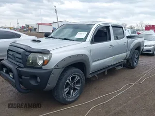 2008 Toyota Tacoma with VIN 3TMMU52NX8M005775, listed as a IAAI auction lot 41826447 with 117,775 mi miles and . Bid and sale history available at DreamBid. Image 2.