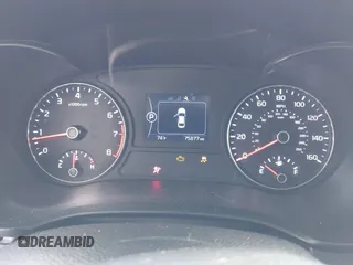 2018 Kia Optima LX z VIN 5XXGT4L3XJG231457, wystawiony jako IAAI lot #42255585 z przebiegiem 75 877 mil mil oraz . Historia ofert i sprzedaży dostępna na DreamBid. Obrazek 7.