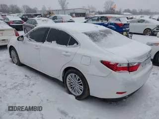 2015 Lexus ES with VIN JTHBK1GG1F2193282, listed as a IAAI auction lot 41238440 with 66,433 mi miles. Bid and sale history available at carsss.com. Image 3.