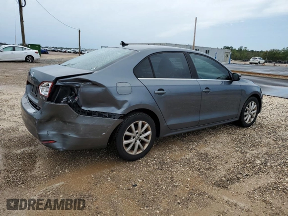 2013 Volkswagen Jetta Sedan SE w/Convenience/Sunroof with VIN 3VWBP7AJ3DM386286, listed as a Copart auction lot 50793825 with 105,627 mi miles and Salvage Title. Bid and sale history available at carsss.com. Image 3.