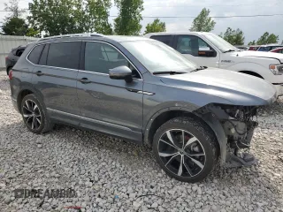 2024 Volkswagen Tiguan SEL R-Line with VIN 3VV4B7AX3RM199363, listed as a Copart auction lot 58811365 with 24,193 mi miles and Clean title. Bid and sale history available at DreamBid. Image 4.