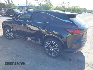 2024 Lexus RX 350 z VIN 2T2BAMBA1RC040122, wystawiony jako IAAI lot #42285889 z przebiegiem 14 822 mil mil oraz . Historia ofert i sprzedaży dostępna na DreamBid. Obrazek 3.