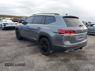 2022 Volkswagen Atlas 3.6L V6 SE w/Technology with VIN 1V2KR2CA5NC512646, listed as a IAAI auction lot 40502051 with 1 mi miles. Bid and sale history available at carsss.com. Image 3.