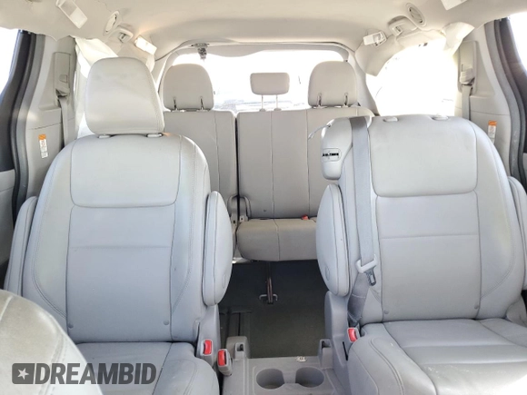 2019 Toyota Sienna XLE Auto Access Seat with VIN 5TDYZ3DC4KS993338, listed as a Copart auction lot 44029395 with 71,430 mi miles and Salvage Title. Bid and sale history available at carsss.com. Image 10.