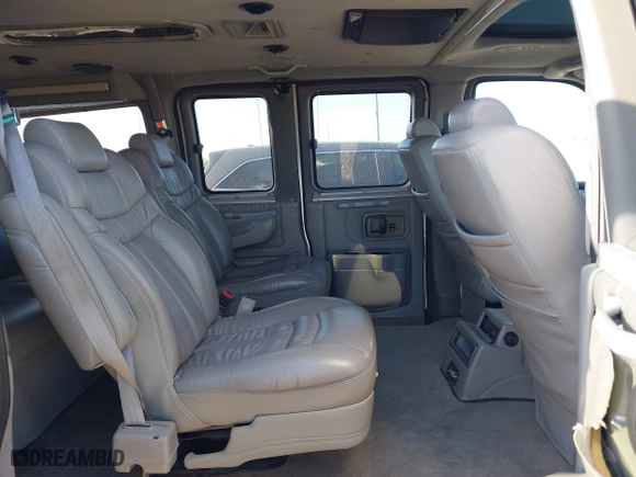 2005 GMC Savana Cargo Van YF7 Upfitter with VIN 1GDFG15T551243069, listed as a IAAI auction lot 41997248 with 223,598 mi miles. Bid and sale history available at carsss.com. Image 8.