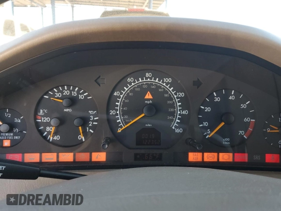 1998 Mercedes-Benz SL-Class with VIN WDBFA67F0WF157813, listed as a Copart auction lot 78424584 with 122,352 mi miles and Clean Title. Bid and sale history available at carsss.com. Image 9.