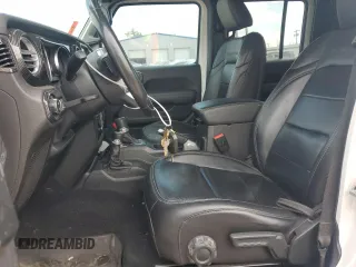 2020 Jeep Gladiator Overland z VIN 1C6HJTFG6LL135872, wystawiony jako Copart lot #59249895 z przebiegiem 113 519 mil mil oraz Czysty tytuł • Clean title. Historia ofert i sprzedaży dostępna na DreamBid. Obrazek 7.