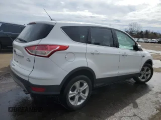 2015 Ford Escape SE with VIN 1FMCU9G98FUB86376, listed as a Copart auction lot 51770065 with 49,788 mi miles and Salvage Title. Bid and sale history available at carsss.com. Image 3.