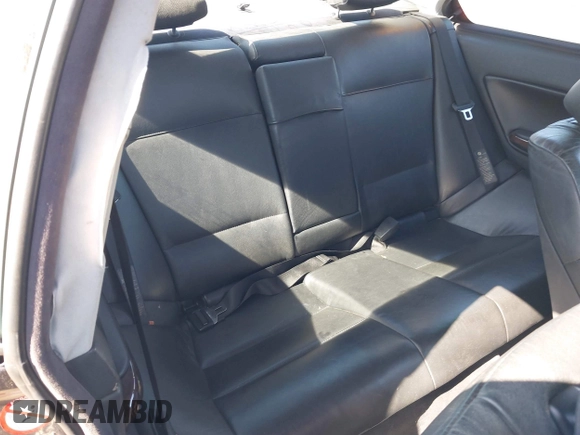 2002 BMW 3 Series 330Ci with VIN WBABN534X2PH00107, listed as a IAAI auction lot 41761370 with Not Provided miles and . Bid and sale history available at carsss.com. Image 8.