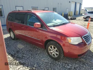 2010 Chrysler Town & Country Touring with VIN 2A4RR5D11AR319518, listed as a Copart auction lot 53360305 with 190,402 mi miles and Non Repairable. Bid and sale history available at carsss.com. Image 4.