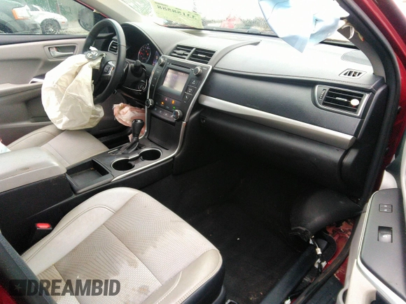2017 Toyota Camry XLE z VIN 4T1BF1FK9HU699893, wystawiony jako IAAI lot #33158588 z przebiegiem 139 476 mil mil oraz . Historia ofert i sprzedaży dostępna na DreamBid. Obrazek 5.