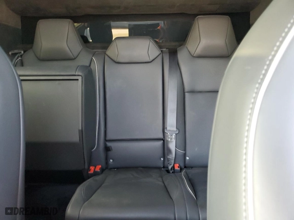 2024 Tesla Cybertruck with VIN 7G2CEHED2RA020834, listed as a Copart auction lot 73682154 with 9221 miles and Salvage Title. Bid and sale history available at carsss.com. Image 10.