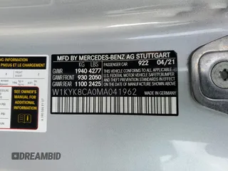2021 Mercedes-Benz AMG GT z VIN W1KYK8CA0MA041962, wystawiony jako Copart lot #82825233 z przebiegiem 17 481 mil mil oraz . Historia ofert i sprzedaży dostępna na DreamBid. Obrazek 12.