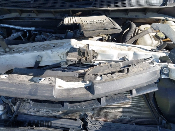 2020 Chevrolet Silverado 1500 LT with VIN 3GCUYDET4LG203526, listed as a IAAI auction lot 42107566 with 106,584 mi miles and . Bid and sale history available at DreamBid. Image 10.