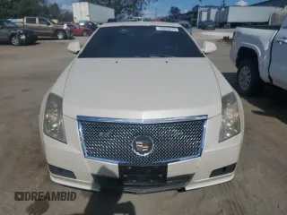 2013 Cadillac CTS z VIN 1G6DA1E3XD0104706, wystawiony jako Copart lot #78226674 z przebiegiem 96 022 mil mil oraz Szkoda całkowita • Salvage title. Historia ofert i sprzedaży dostępna na DreamBid. Obrazek 5.